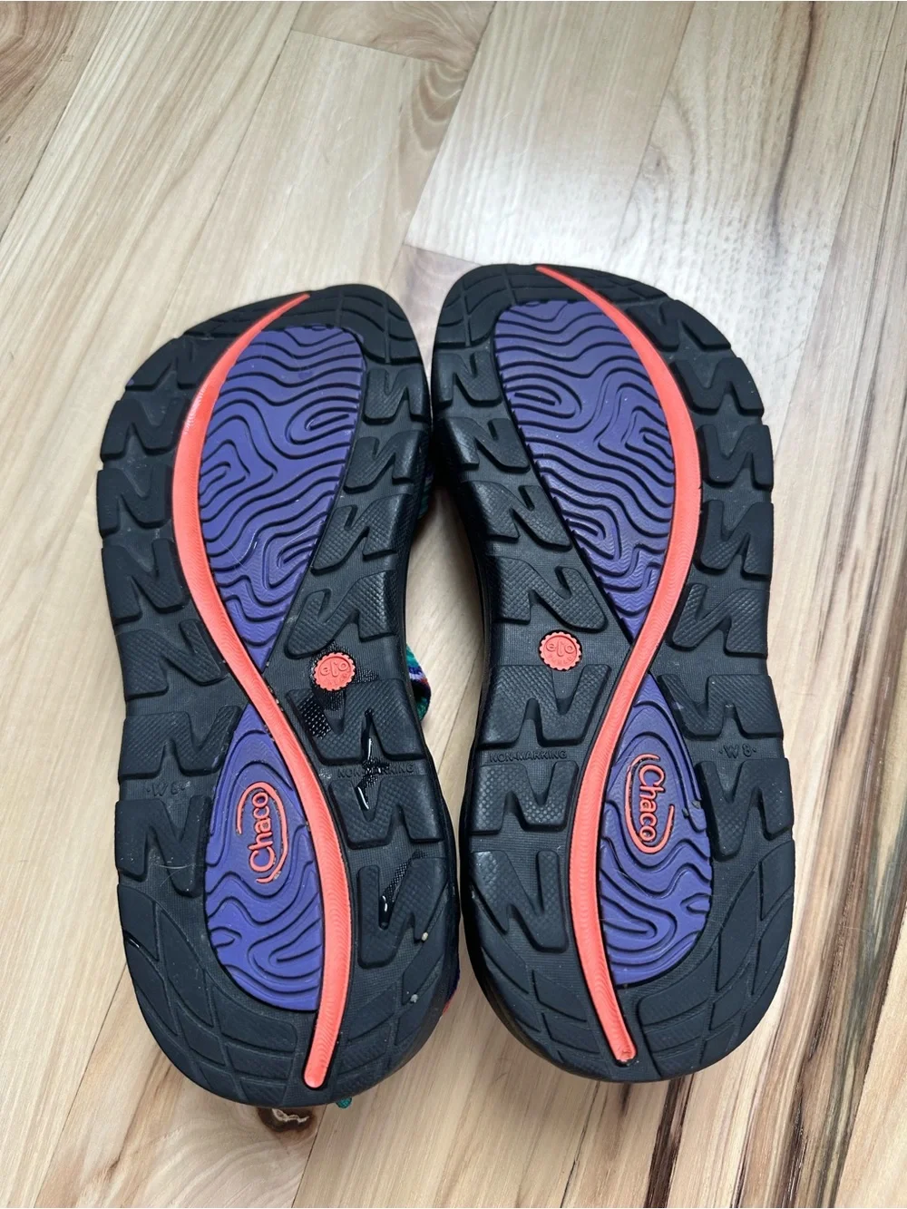 Great Condition! Chaco Teal Multicolor Adjustable Strap Sandals